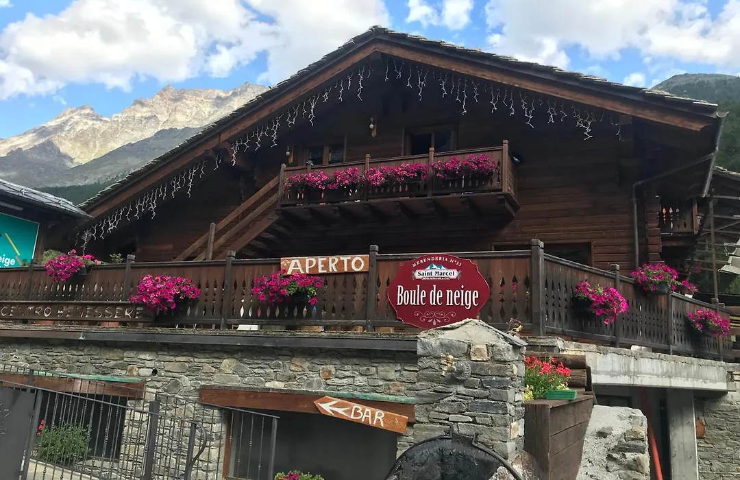 Albergo Boule De Neige-1